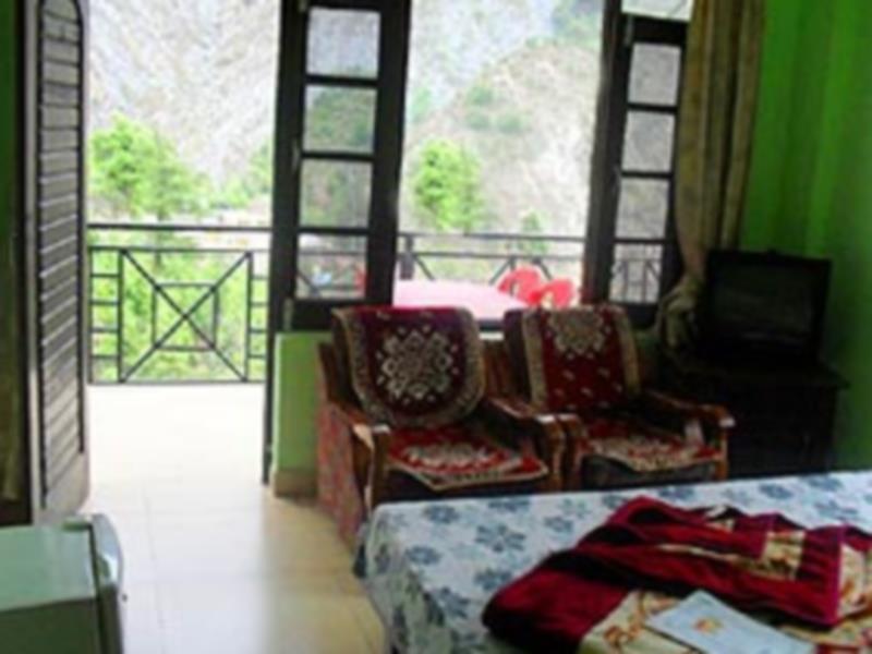 Hotel Bhagsu Heights Дармсала Экстерьер фото